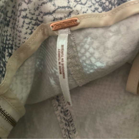 Free People Snake Skin Mini Skirt Womens Size 10 Mob Wife Reptile Cotton - Picture 4 of 4